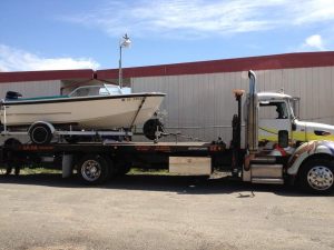 Read more about the article Preparing a Boat for Transport